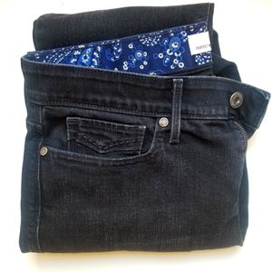 Levi's Perfect Waist Straight Leg 525 W10